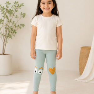 Gaze Delight with Heart Premium Lycra Tights for Girls